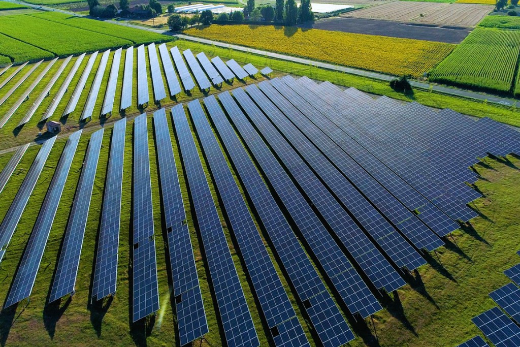 Neue Förderung für Photovoltaik und Stromspeicher in der Landwirtschaft